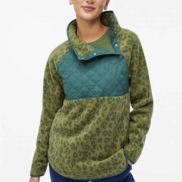 J. Crew Quilted Loden Green Cheetah Print Mock Neck Fleece Pullover Size Small - Picture 1 of 13